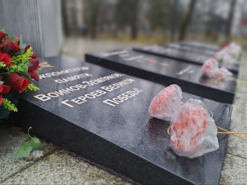 �����������