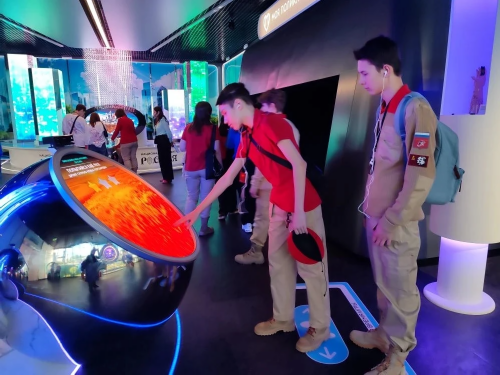 �����������