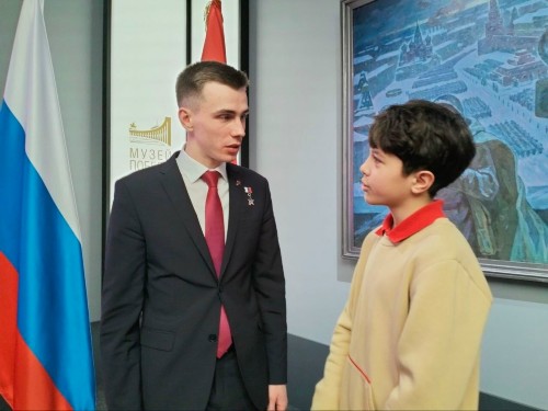 �����������