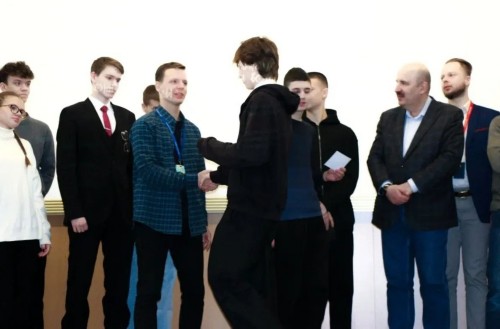 �����������